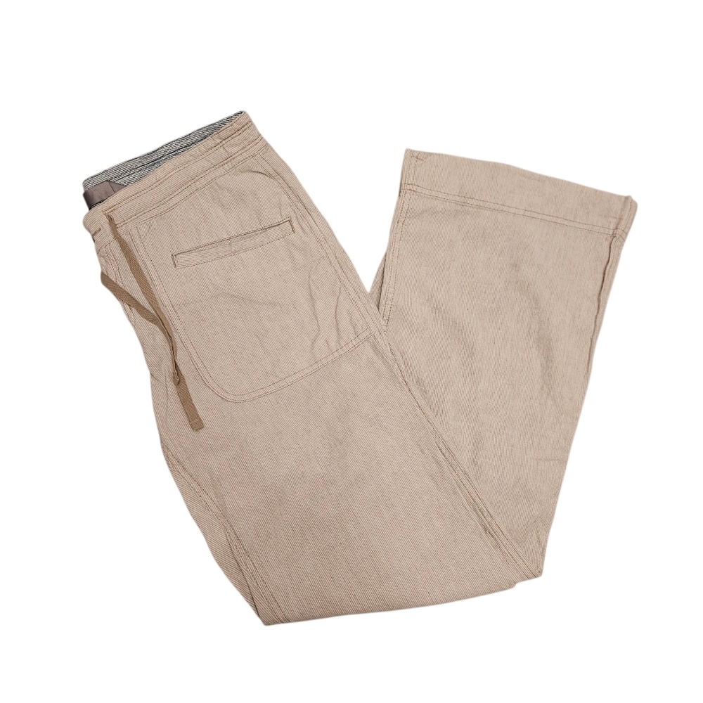 The North Face Women’s Linen Blend Relaxed  Lightweight Beige Pinstripe Pants